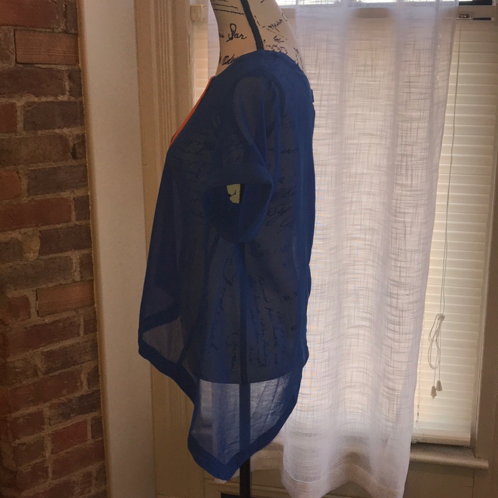 Boutique top - Picture 5 of 6
